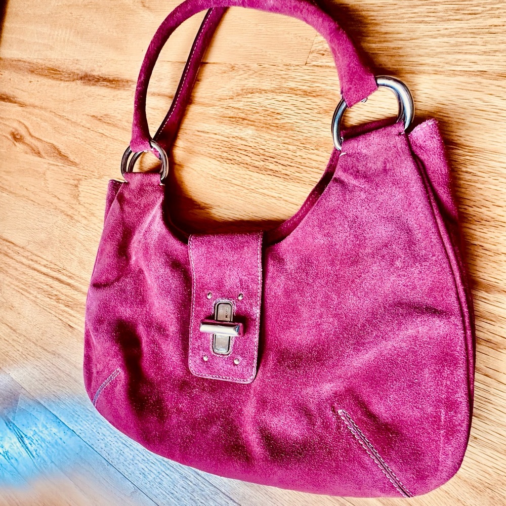 Prada Purse with authenticity cards!